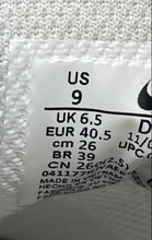 Load image into Gallery viewer, Nike Womens Tech Hera White Suede Low Top Lace-Up Sneakers Shoes Size 9

