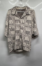 Load image into Gallery viewer, Zara Mens Beige Gray Geometric Short Sleeve Collared Button-Up Shirt Size M
