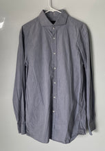 Load image into Gallery viewer, Hugo Boss Mens Gray Tailored Slim Fit Long Sleeve Dress Shirt Size 16.5 42
