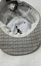 Load image into Gallery viewer, Nike Unisex Kids Jumpman Beige Lightweight Limited Edition Baseball Cap Sz 8/20
