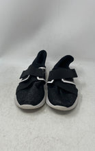 Load image into Gallery viewer, Guess Womens GW Valleri-T Black Round Toe Low Top Slip-On Sneaker Shoes Size 8 M

