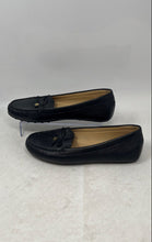 Load image into Gallery viewer, Michael Kors Womens Black And Beige Leather Slip-On Loafer Shoes Size 8M
