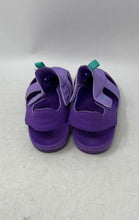 Load image into Gallery viewer, Nike Girls Sunray Protect 2 Purple Dual Hook And Loop Water Sandals Size 2Y
