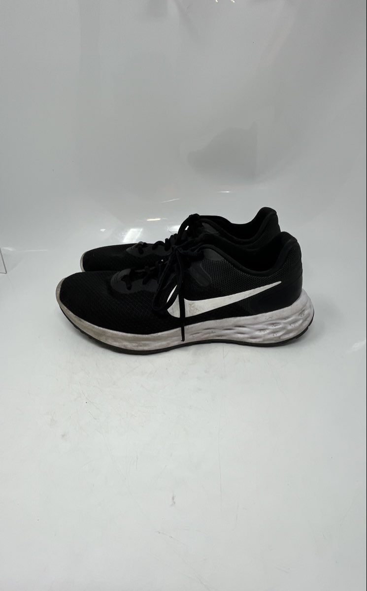 Nike Womens Revolution 6 CD3729-003 Black White Sneaker Shoes Size 9.5