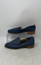 Load image into Gallery viewer, Lucky Brand Womens Cahill Navy Blue Slip-On Low Top Loafer Shoes Size 7 M
