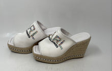 Load image into Gallery viewer, Karl Lagerfeld Paris Womens Corissa White Slip-On Espadrille Sandals Size 5.5
