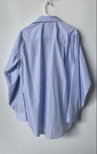 Load image into Gallery viewer, Geoffrey Beene Mens Blue Long Sleeve Collared Wrinkle Free Dress Shirt Size M
