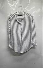 Load image into Gallery viewer, Banana Republic Womens White And Gray Striped Long Sleeve Blouse Top Size XS
