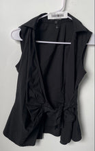 Load image into Gallery viewer, Express Womens Black Tie-Front Sleeveless Collared Casual Blouse Top Size XS
