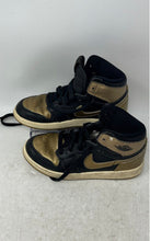 Load image into Gallery viewer, Nike Kids Air Jordan 1 Retro High OG FD1412 Black Gold-Tone Sneaker Shoes Sz 1Y
