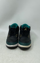 Load image into Gallery viewer, Nike Kids Jordan 3 Retro 441140-018 Black Green Lace-Up Sneaker Shoes Size 4.5Y
