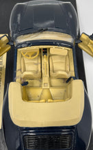 Load image into Gallery viewer, Maisto Black Porsche 911 Carrera Cabriolet 1994 Collectible Diecast Toy Car
