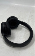 Load image into Gallery viewer, JBL Black Bluetooth Wireless Adjustable Band Over The Ear Headphones
