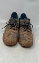 Load image into Gallery viewer, Vnanv Mens Brown Printed Lace-Up Low Top Casual Sneakers Shoes Size 42
