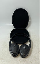 Load image into Gallery viewer, Farenheit Black 900MHz Double Ear Pieces Wireless Stereo Headphones With Case
