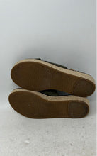Load image into Gallery viewer, Michael Kors Womens Green Leather Open Toe Espadrille Sandals Size 8.5M
