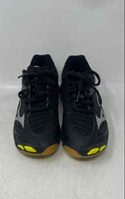 Load image into Gallery viewer, Mizuno Womens Wave Lightning Z3 Black Silver Lace-Up Volleyball Shoes Size 6.5
