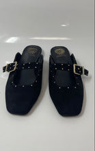 Load image into Gallery viewer, Vince Camuto Womens Veami Black And Gold Square Toe Slip-On Mule Flats Size 6.5M

