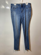 Load image into Gallery viewer, Jessica Simpson Womens Blue Medium Wash Raw Hem Denim Skinny Jeans Size 28
