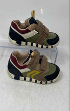 Load image into Gallery viewer, Geox Kids Iupidoo Multicolor Round Toe Hook &amp; Loop Sneaker Shoes Size 7
