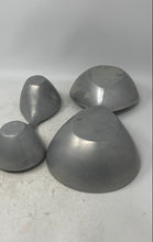 Load image into Gallery viewer, Set Of 2 Pcs Aluminum Metal Infinity Shaped Decorative Serving Bowls
