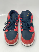 Load image into Gallery viewer, Authentic Nike Kids Air Jordan 1 Low Red Navy Blue Sneaker Shoes 6.5Y Damaged
