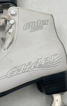 Load image into Gallery viewer, Lake Placid Womens Glider 4000 White Lace-Up Ice Figure Skates Size 5
