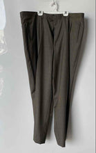 Load image into Gallery viewer, Made In Italy Mens Brown Flat Front Slash Pockets Dress Pants Size 60/44

