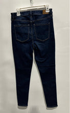 Load image into Gallery viewer, American Eagle Outfitters Womens Blue Denim Dark Wash Skinny Leg Jeans Size 6
