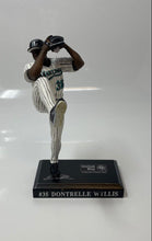 Load image into Gallery viewer, Match-Up Dontrelle Willis Florida Marlins Collectible Baseball Figurine
