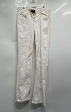 Load image into Gallery viewer, Gap Womens White Denim Light Wash Curvy Perfect Bootcut Leg Jeans Size 27
