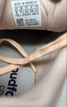 Load image into Gallery viewer, Adidas Womens Postmove H00458 Beige Lace-Up Low Top Sneakers Shoes Size 9
