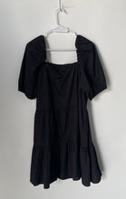 Load image into Gallery viewer, H&amp;M Womens Black Short Sleeve Square Neck Tiered A-Line Dress Size Medium
