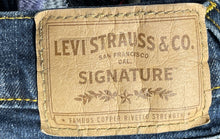 Load image into Gallery viewer, Levi's Womens Signature Blue Denim Medium Wash Bootcut Leg Jeans Size 29X30
