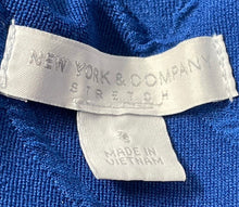 Load image into Gallery viewer, New York &amp; Company Womens Blue Textured Sleeveless Stretch Sheath Dress Size S
