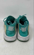 Load image into Gallery viewer, Nike Womens Air Huarache Run Ultra 819151-304 Green Lace-Up Sneakers Shoes Sz 10
