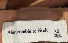 Load image into Gallery viewer, Abercrombie &amp; Fitch Womens Tan Pleated Pockets Wide-Leg Trousers Pants Size XS
