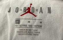 Load image into Gallery viewer, Air Jordan Boys Multicolor Short Sleeve Crew Neck Basketball T-Shirt Sz M 10-12Y
