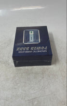 Load image into Gallery viewer, Cyberpunk M1 Multicolor 5000mAh Portable Magnetic Wireless Power Bank
