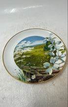 Load image into Gallery viewer, Royal Windsor 8104 Multicolor Ceramic Flowering Dogwood Collector Plate With COA
