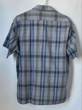 Load image into Gallery viewer, Pierre Cardin Mens Blue Gray Plaid Collared Short Sleeve Button-Up Shirt Size L
