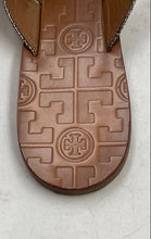 Load image into Gallery viewer, Authentic Tory Burch Womens Thora Gold-Tone Leather Thong Sandals Size 9 M
