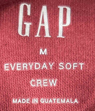 Load image into Gallery viewer, Gap Mens Red Cotton Everyday Soft Crew Short Sleeve Pullover T-Shirt Size M
