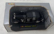 Load image into Gallery viewer, Signature Models #32316 1:32 Scale Diecast 1932 Chrysler LeBaron Model Car w/Box
