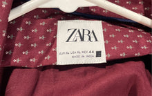 Load image into Gallery viewer, Zara Mens Burgundy Floral Print Long Sleeve Slim Fit Button-Up Shirt Size XL
