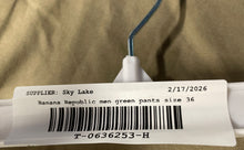 Load image into Gallery viewer, Banana Republic Mens Aiden Green Cotton Slash Pockets Chino Pants Size 36X30
