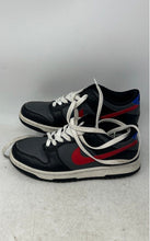 Load image into Gallery viewer, Nike Boys Dunk Low Black Gray And Red Leather Lace-Up Sneaker Shoes Size 5.5
