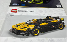 Load image into Gallery viewer, Lot Of 3 Pieces Lego Technic Mixed Building Toy Instruction Manual Books
