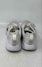 Load image into Gallery viewer, Nike Womens Wearallday White Lace-Up Low Top Round Toe Sneaker Shoes Size 7
