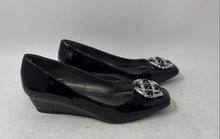 Load image into Gallery viewer, Adrienne Vittadini Womens Palm Beach Black Slip-On Wedge Pump Heels Size 6.5

